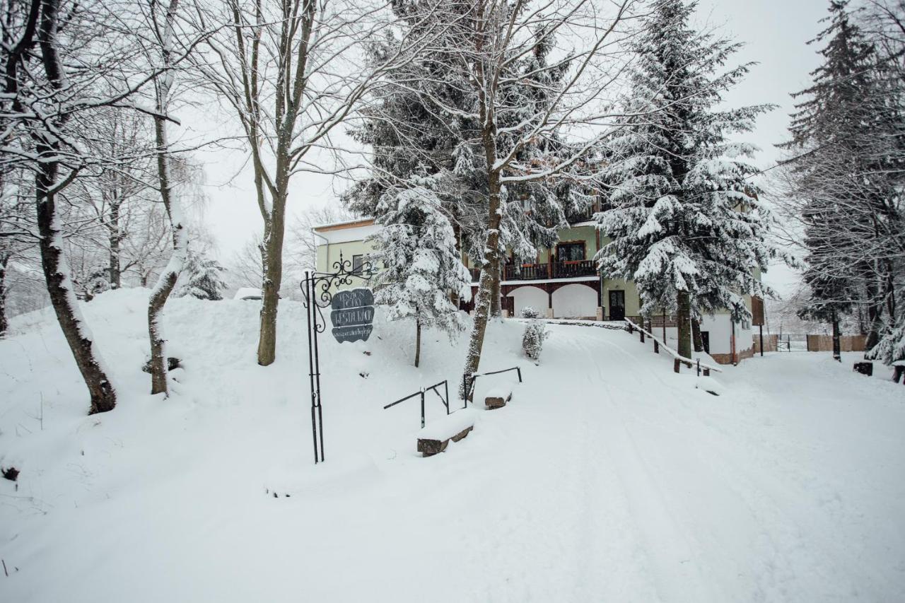 Penzion Topky Banska Stiavnica Exterior photo